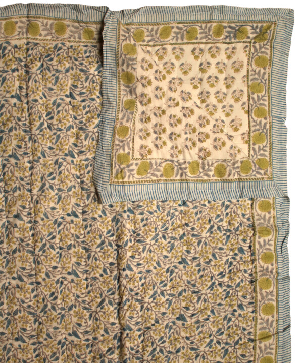 Trailing Mimosa Quilt